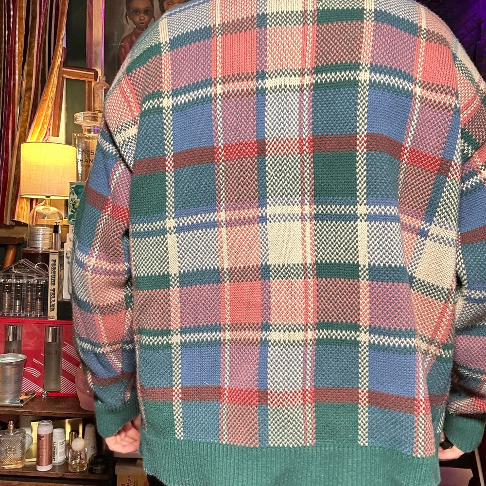 Abercrombie & Fitch Plaid Cardigan in Green and Red - Picture 5 of 11